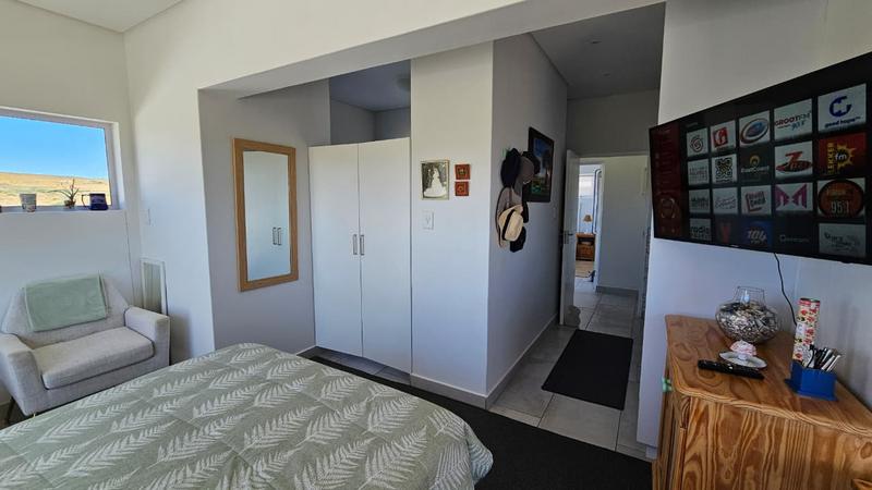 2 Bedroom Property for Sale in Britannia Bay Western Cape